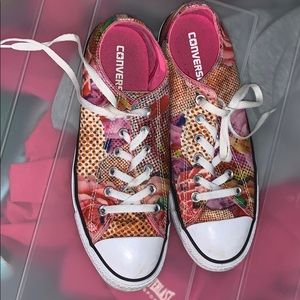 Converse pop art sneakers